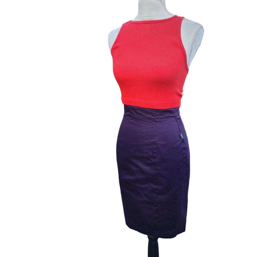 Tahari. 80s, Dark Purple High Waist Cotton Pencil Skirt. Size: 6